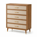 Commode en bois avec placage en rotin et poignées dorées
